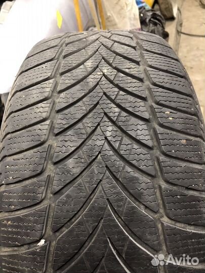 Goodyear UltraGrip Ice 2 225/50 R17 98T