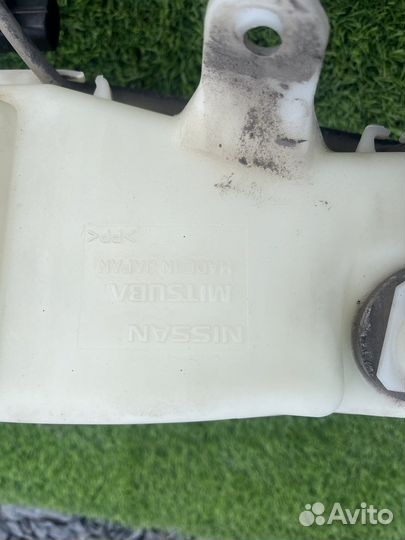 Бачок омывателя Infiniti qx56 qx80 patrol 62