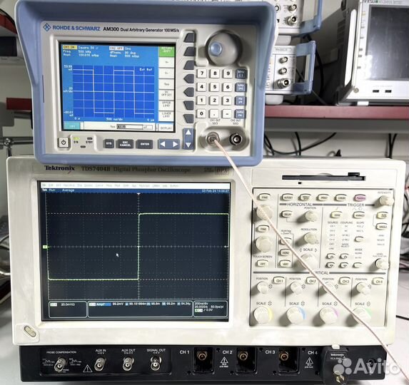 Tektronix TDS7404B Осциллограф, 4 канала, 4 ггц