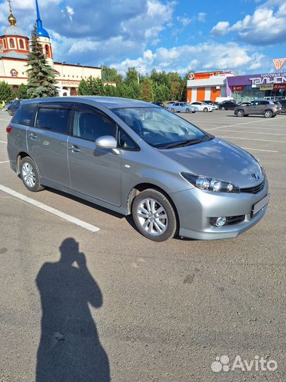 Toyota Wish 1.8 CVT, 2010, 160 000 км