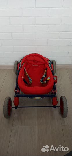 Коляска для кукол