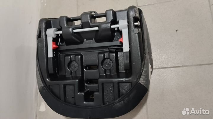 Бустер для ребёнка авто