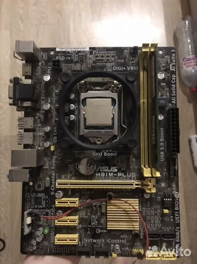 Материнская плата