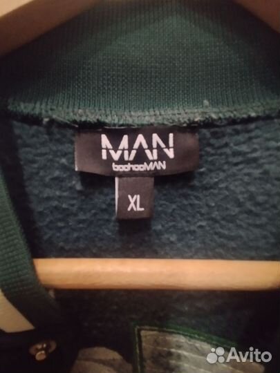 Бомбер boohooMAN La