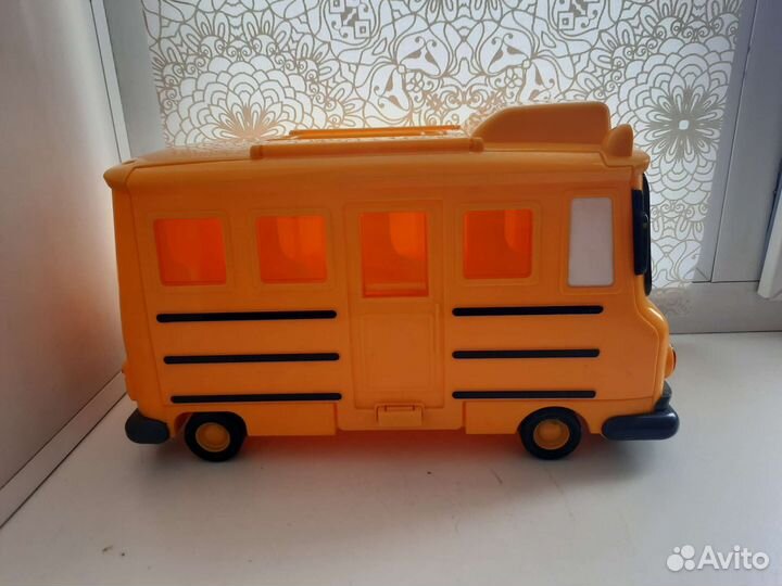Игрушка автобус