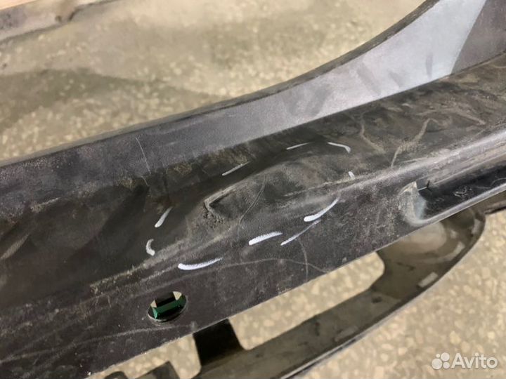 Бампер задний Toyota Rav4 CA50