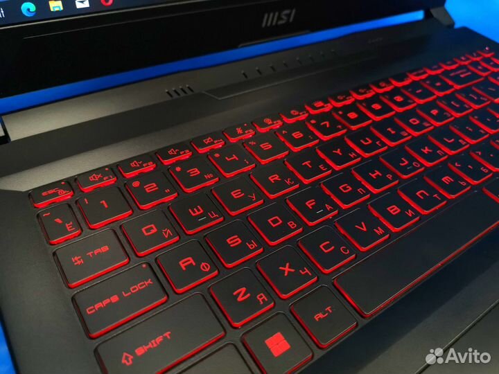 Игровой MSI Katana 240 Гц / i7 12650H + RTX 3060