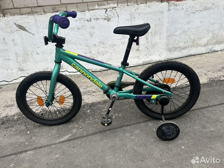 Велосипед cannondale kids 16