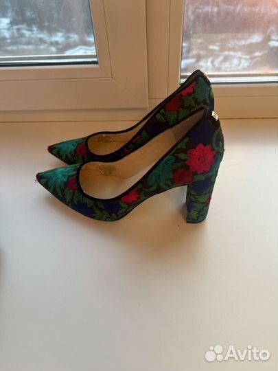 Туфли женские 39 размер