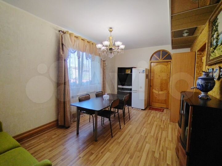 Дом 167,3 м² на участке 13,3 сот.