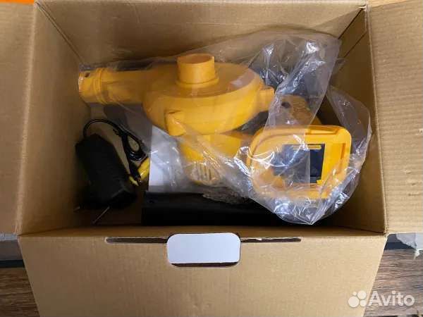 Воздуходувка садовая аккумуляторная