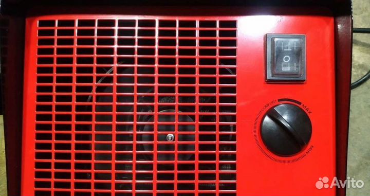 Новая. Пушка тепловая 3 кВт. До 35 кв.м