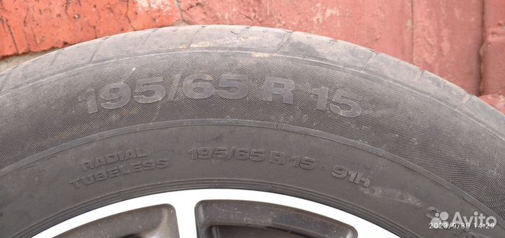 Continental ContiPremiumContact 2 195/65 R15 91H