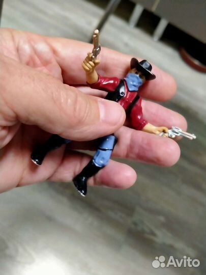 Солдатики индейцы ковбои