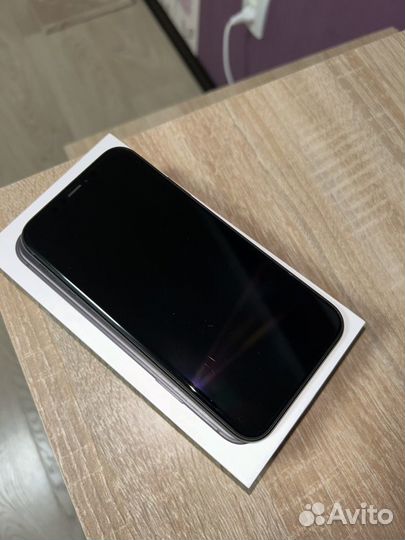 iPhone Xr, 128 ГБ