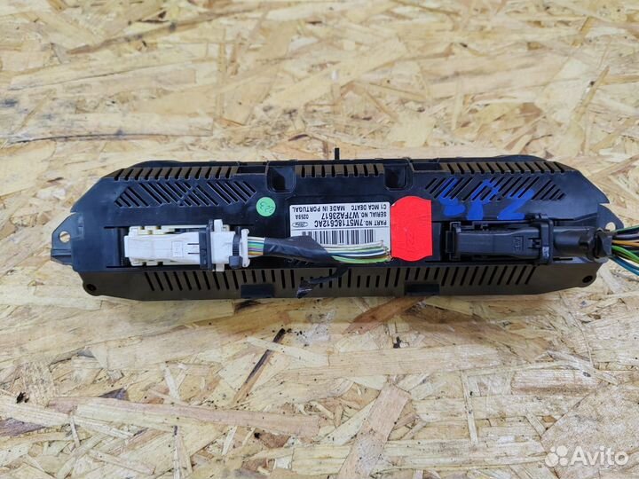 Блок климат контроля Ford focus 2