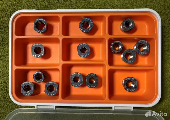 Гайка-адаптер Airmaster(24х1,5) титан