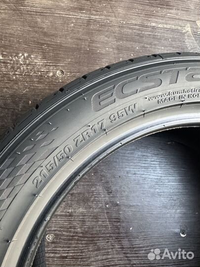 Kumho Ecsta PS71 215/50 R17