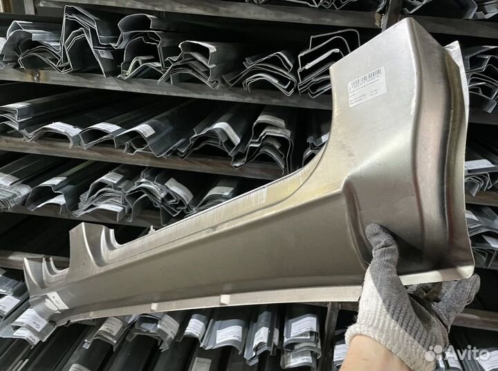 Порог левый Chevrolet Niva 2002-2020 (Штамп)