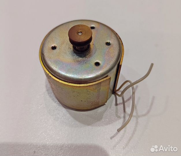 Электродвигатель дп40-016-2