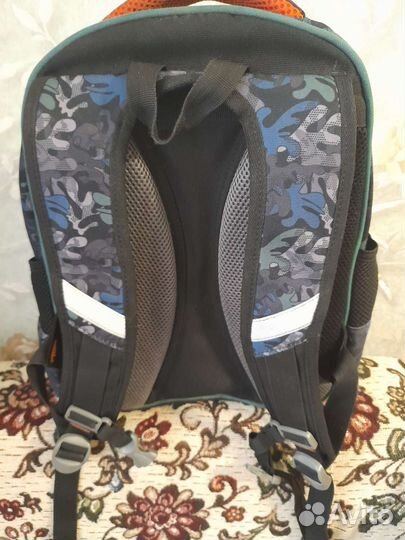 Школьный рюкзак