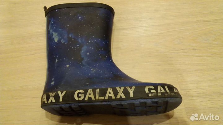 Резиновые сапоги