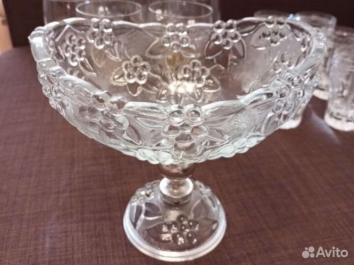 Фужеры и стаканы хрустальные