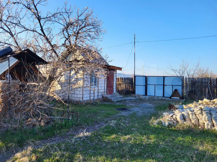 Дача 50 м² на участке 10 сот.