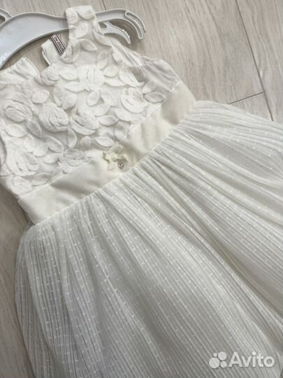 Платье нарядное пышное 86