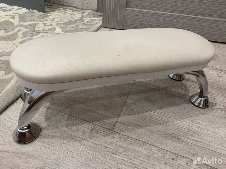 Подставка для маникюра