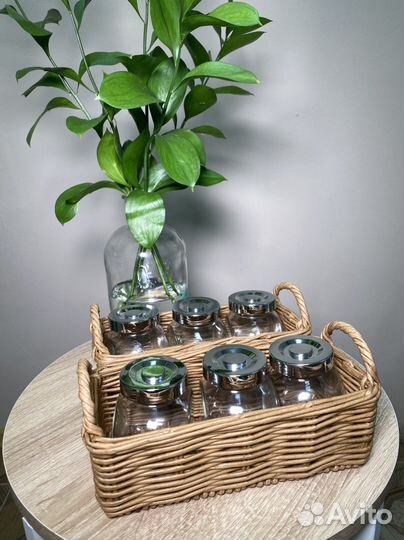 Корзинка для специй с баночками