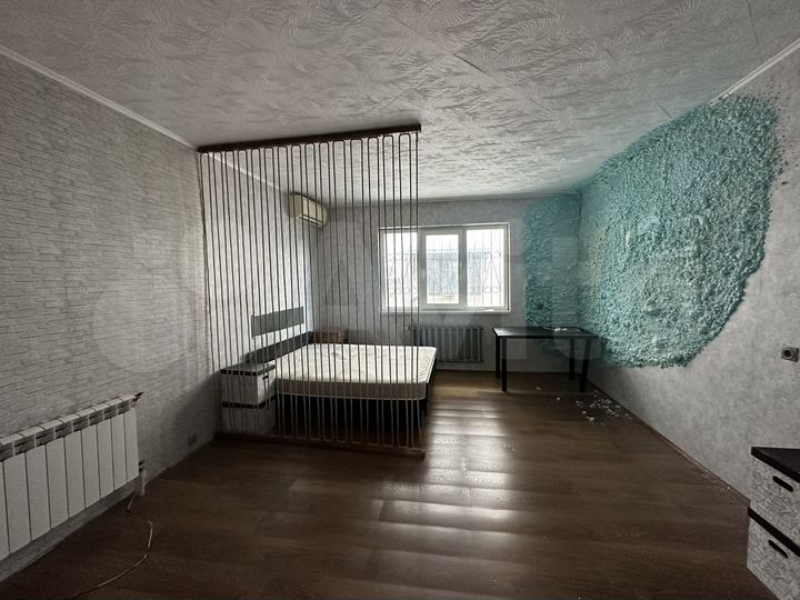 Комната 15 м² в 3-к., 2/2 эт.