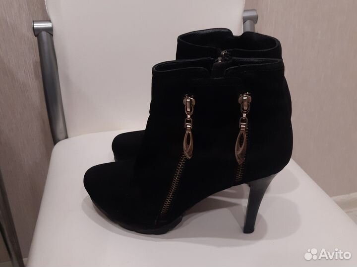 Ботильоны натуральная замша,натуральный мех