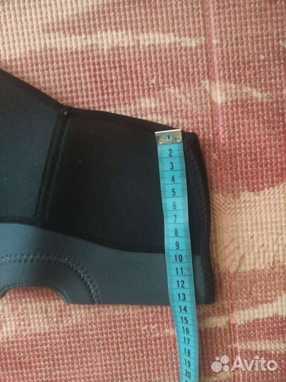 Наколенник ортопедический