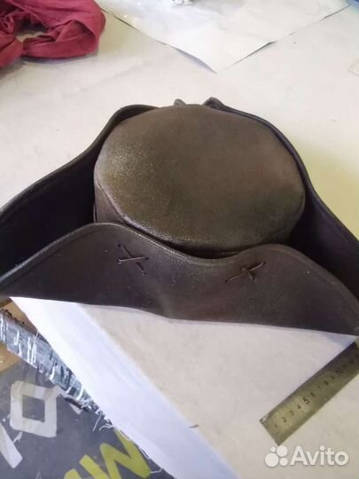 Джек Воробей, треуголка пирата