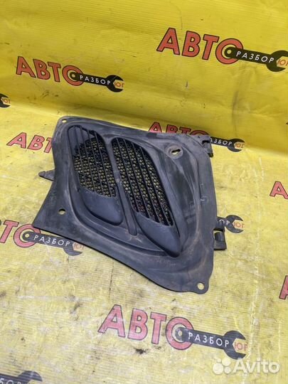 Воздухозаборник Peugeot 206 2A/C TU3A 2007