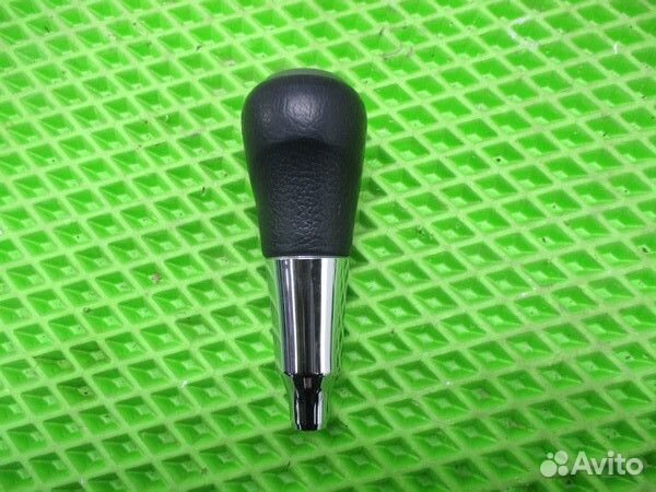 Рукоятка кулисы кпп Toyota RAV 4 4 (CA40)