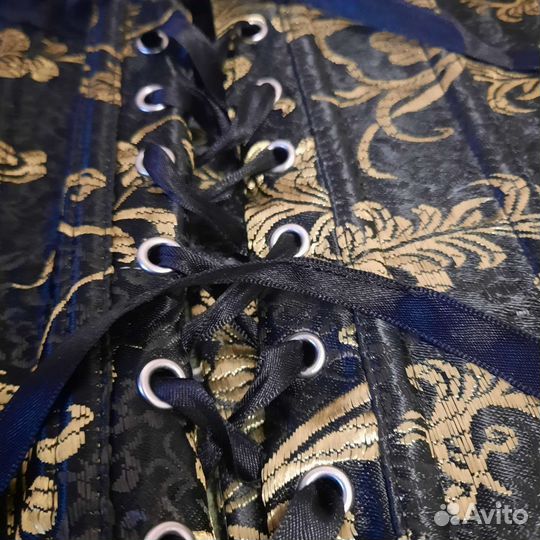 Корсет утягивающий на шнуровке