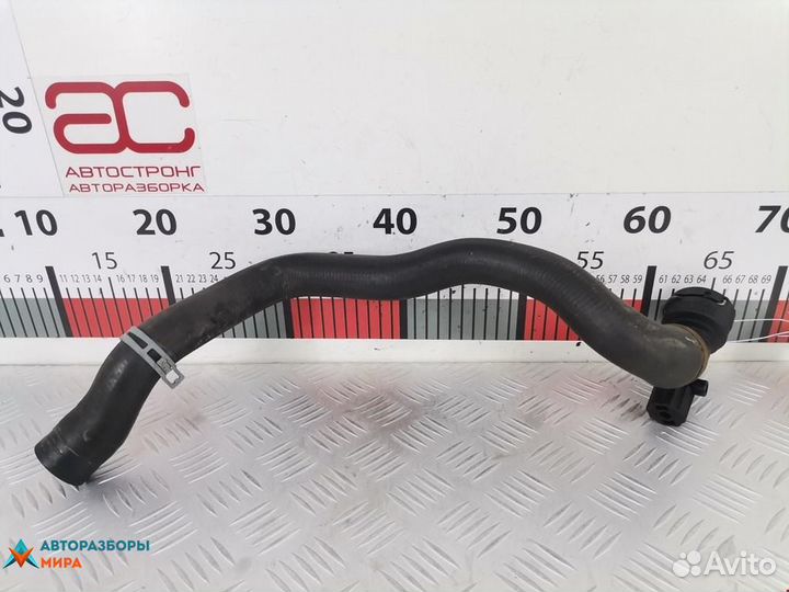 Патрубок радиатора Volkswagen Polo 4 2004