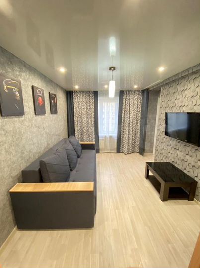 2-к. квартира, 42 м², 8/9 эт.