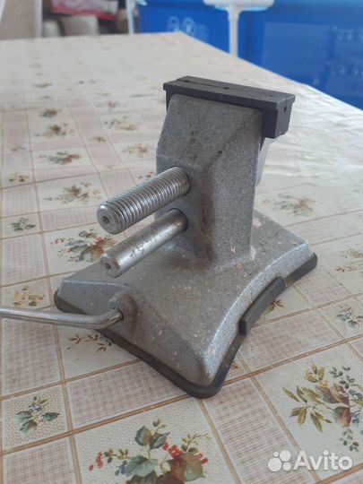 Тиски ювелирные