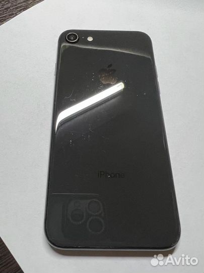 iPhone 8, 64 ГБ