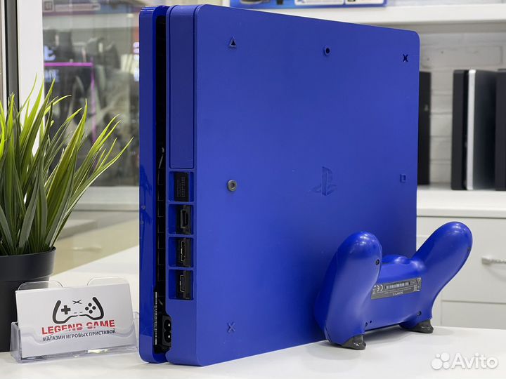 Sony PS4 Slim Limited Edition
