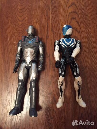 Фигурки геройских героев