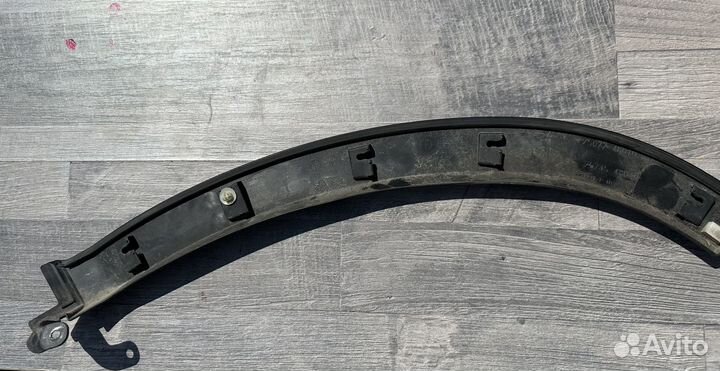 Lexus rx 4 накладка крыла заднего правого