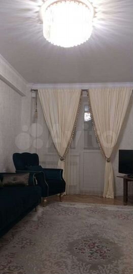 2-к. квартира, 63 м², 2/5 эт.