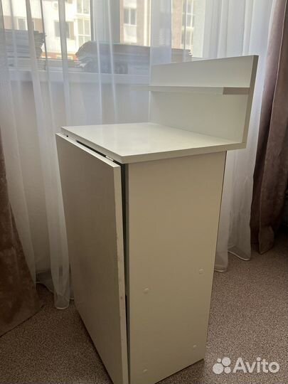 Маникюрный стол складной бу