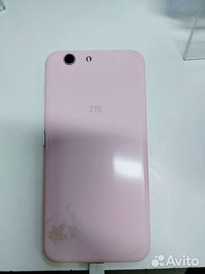 ZTE Blade Z10, 2/16 ГБ