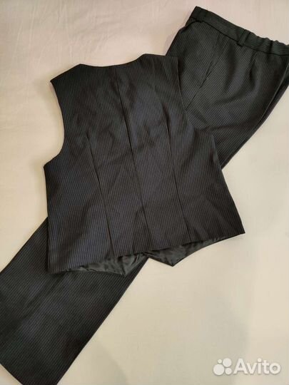 Костюм жилетка +брюки 140