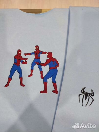 Машинная вышивка на одежде